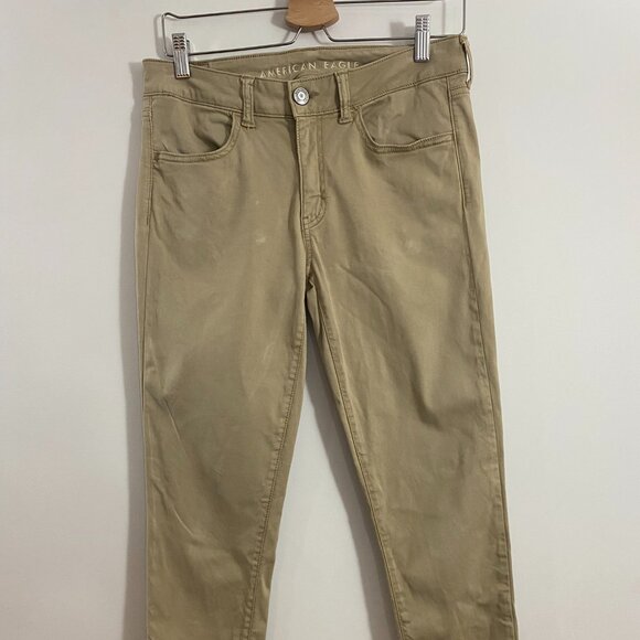 American Eagle Khaki Straight Leg Pant, Size 8 - Picture 1 of 7